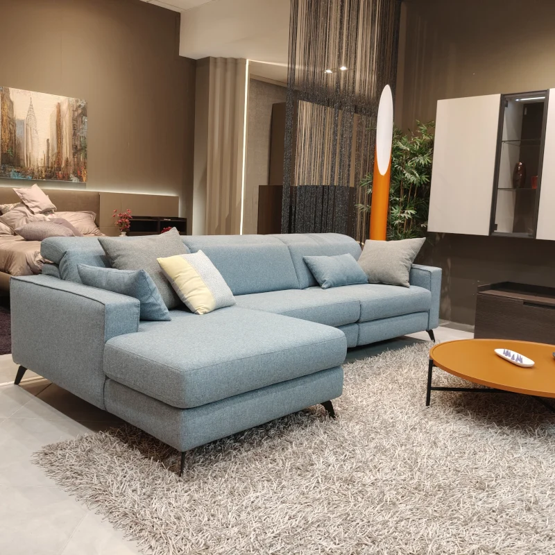 Promozione divano Christopher LeComfort svendita da esposizione a prezzo affare 01 800x 800