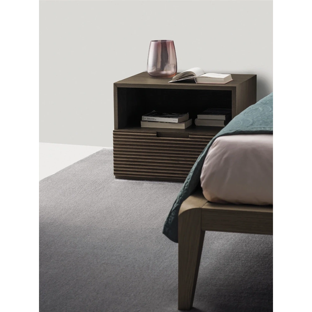 Letto legno matrimoniale Shark di Devina Nais accuratezza e artigianalità 07 1000X 1000