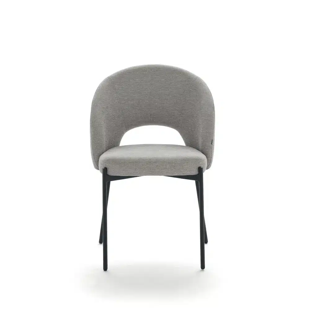 Sedia Vela arco flessuoso e linee minimali in promo
